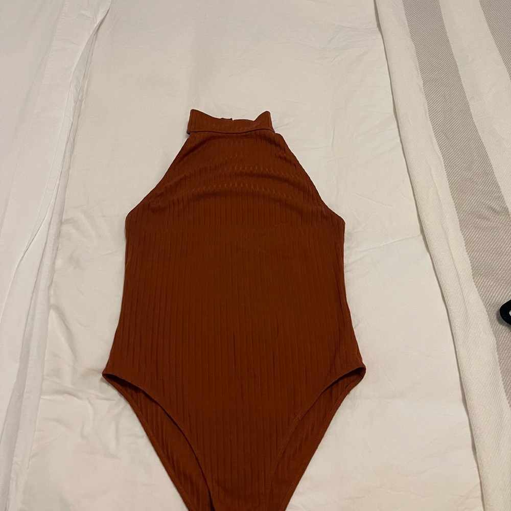 Bodysuit in Rust Brown